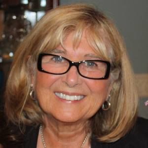 Meet your Posher, Deanna